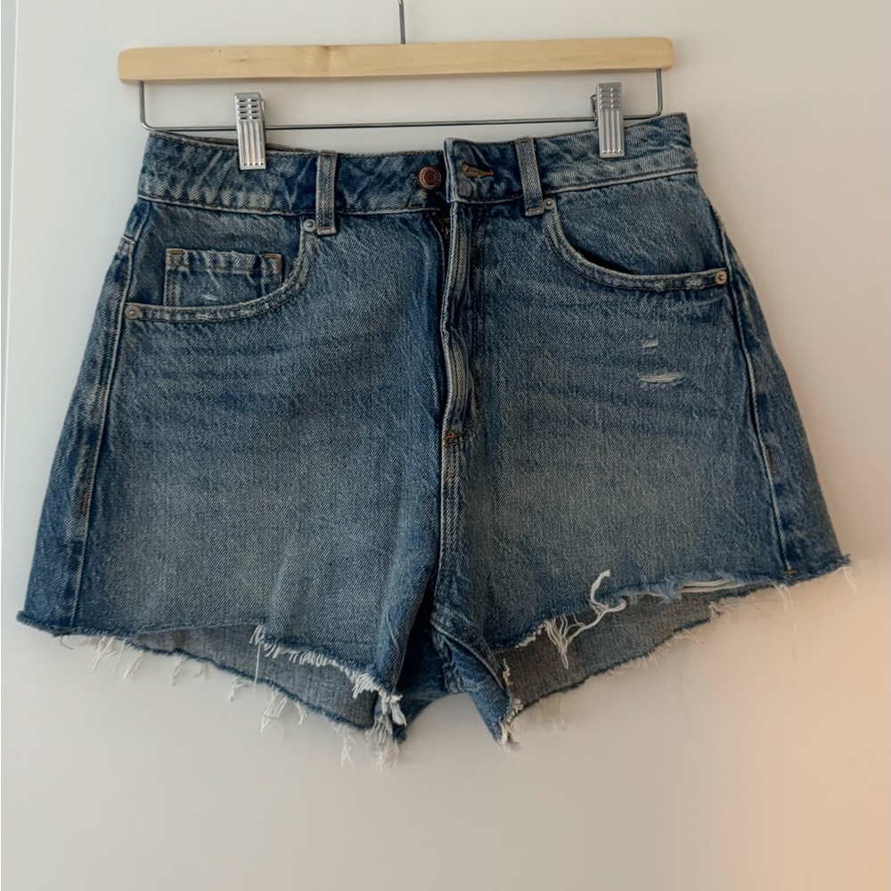 Dynamite Distressed Blue Jean Shorts